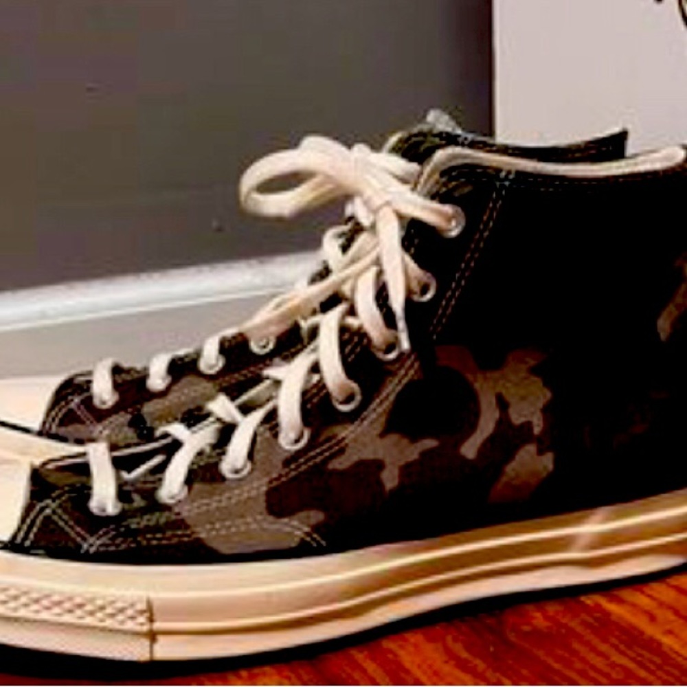 Converse carhartt high tops